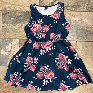 Floral Agnes & Dora Fisher Dress 2XL